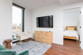 Back-Bay 2BR Condo w Roof top Gym Parking